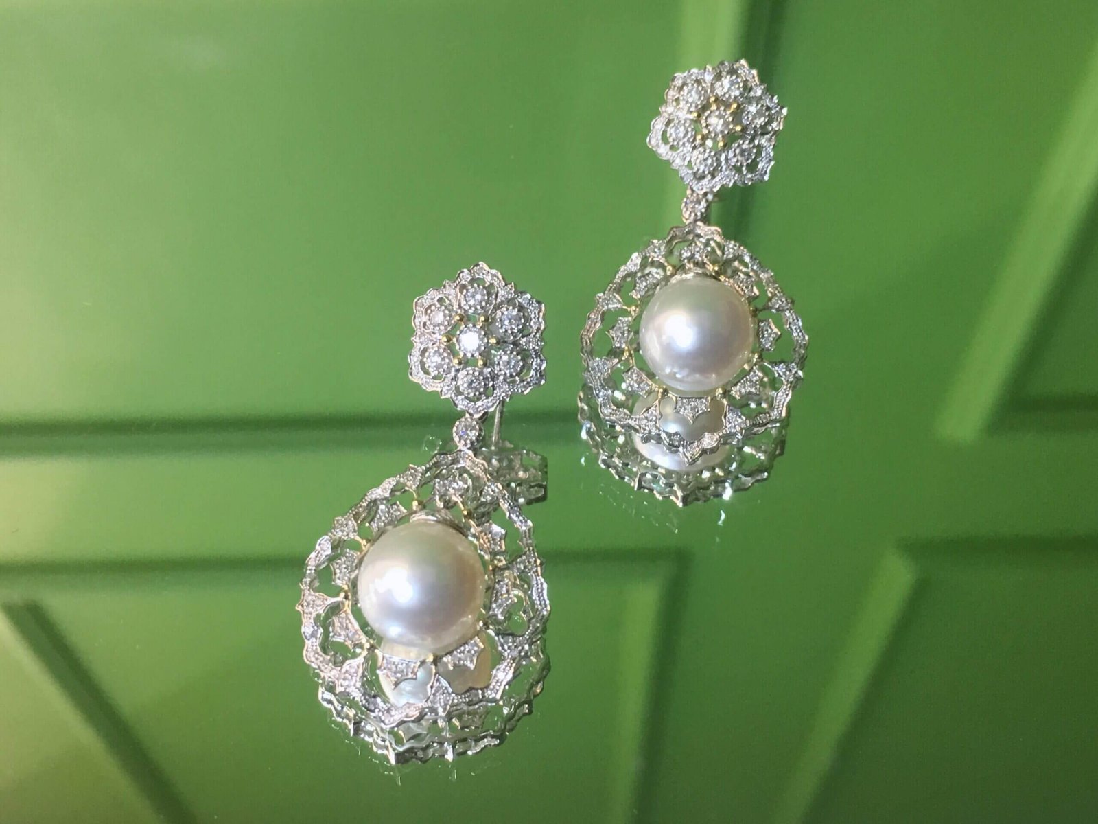 Buccellati Style Australian Pearl Earrings - 18k Gold Lace (Convertible)