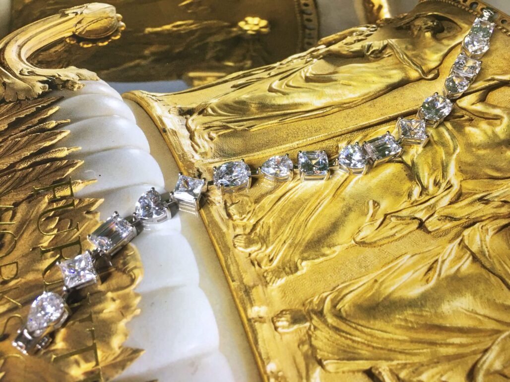 Diamond Bracelet Alternative with High-Carbon Synthetic Diamonds