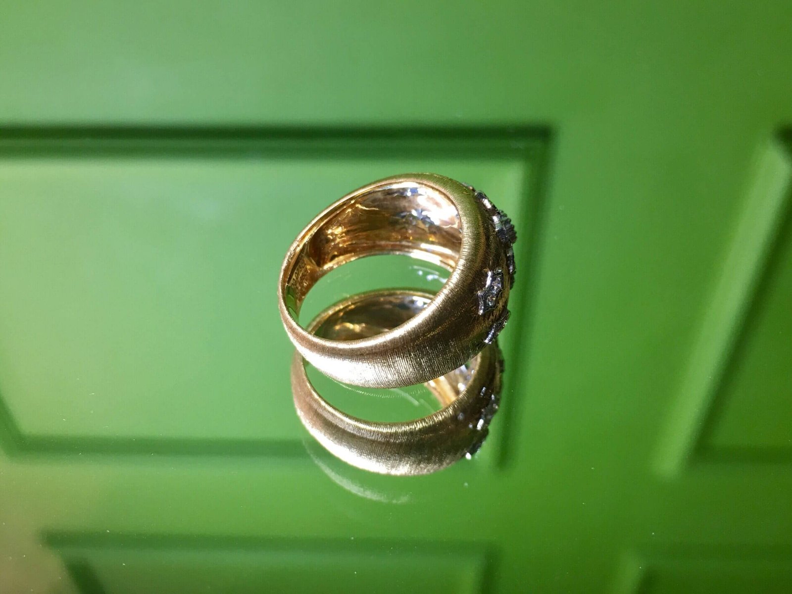 Florentine Finish Diamond Flower Ring - 18k Gold "Silk" Engraving (Buccellati Style)