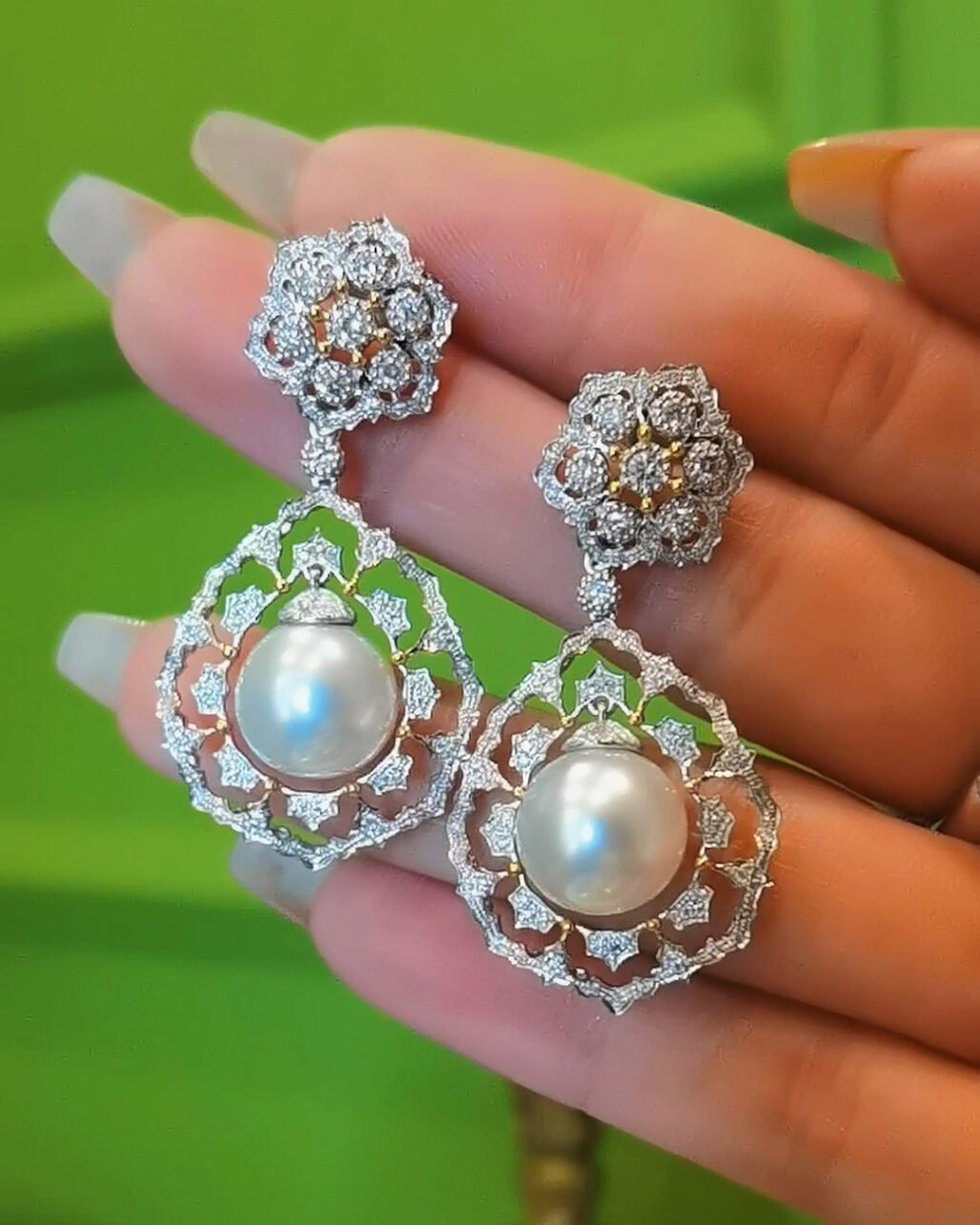 Buccellati Style Australian White Pearl Earrings 18k Gold