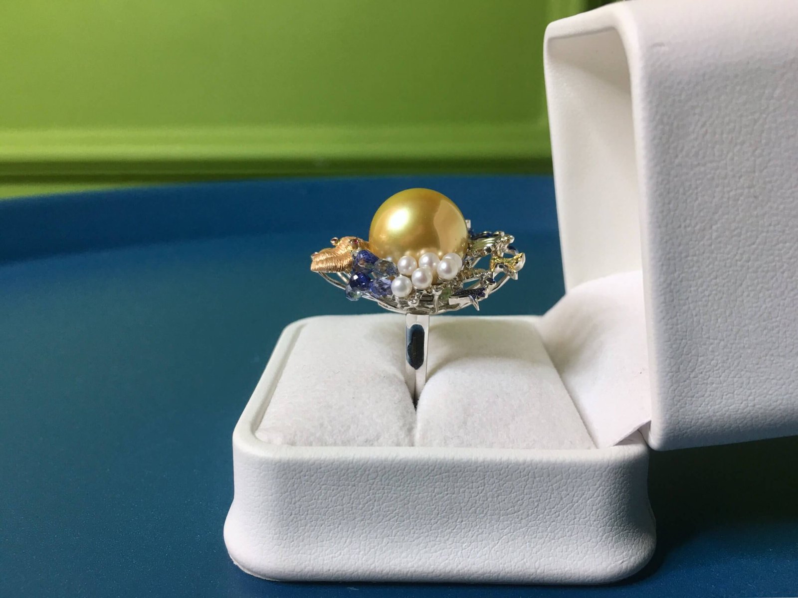 "Trésors sous-marins" 14.5mm South Sea Golden Pearl Ring - French High Jewelry (One-of-a-Kind)