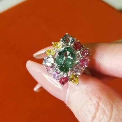 Secret Garden Green Tourmaline Ring 18k Gold