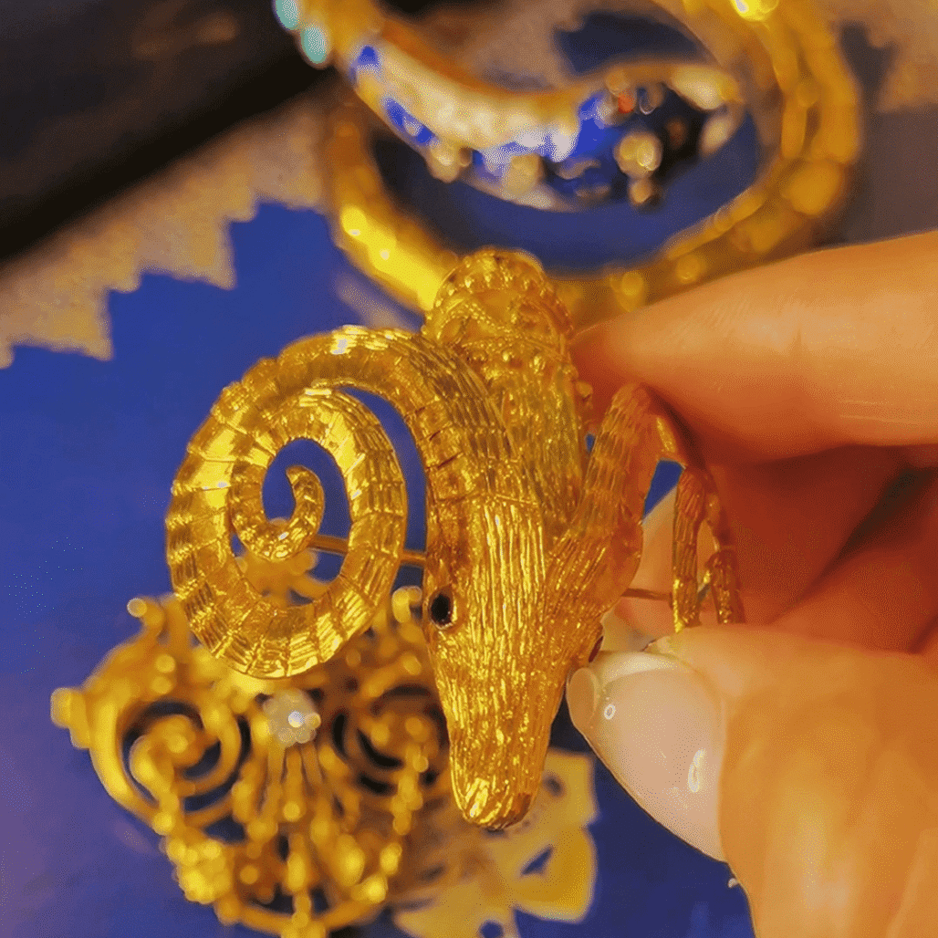 1950s Ilias Lalaounis 18K Gold Ram’s Head Brooch/Pendant – Greek Mythology Antique Jewelry