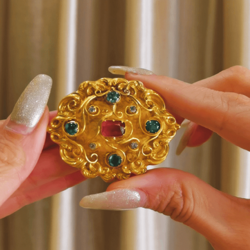18K Gold Antique Ruby & Emerald Keepsake Brooch