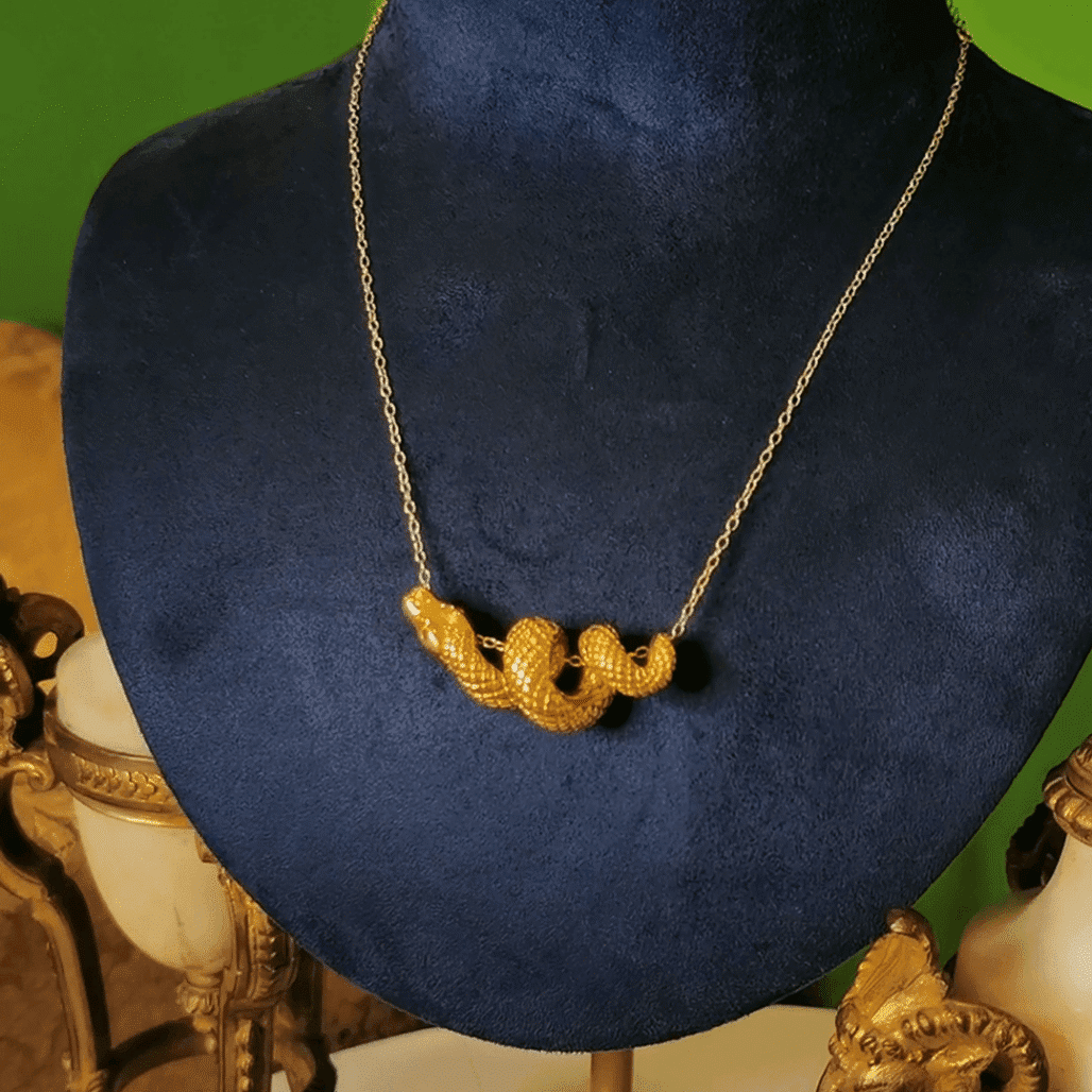 The Allure of the Serpent in Jewelry: From Ancient Myths to Bulgari’s Iconic Serpenti