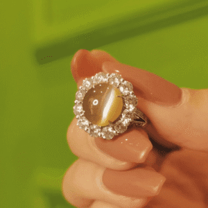 Honey Gold Chrysoberyl Cat’s Eye Ring – Rare Gem of Light and Spirit
