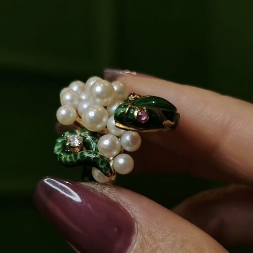 akoya-pearl Vintage Green Enamel Serpent Ring 18k Gold Akoya Pearl
