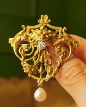 art-nouveau-lion-brooch 新艺术风格狮头胸针 - 1880 年代法国古董(18k 金镶钻)