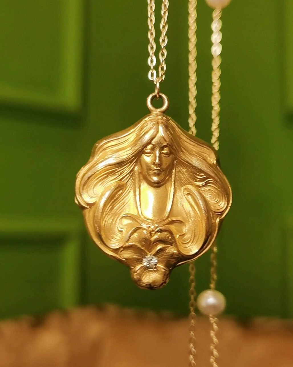 Art Nouveau Mucha Goddess Locket Necklace - 1940s Vintage Style (Pearl Station Chain)