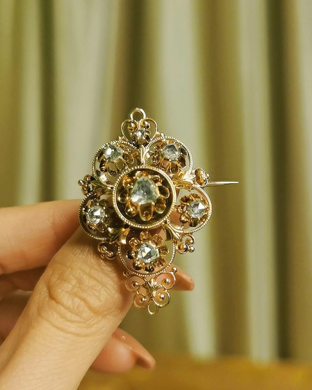 Victorian Rose Cut Diamond Flower Brooch - 1850s Antique (18k Gold Pendant)