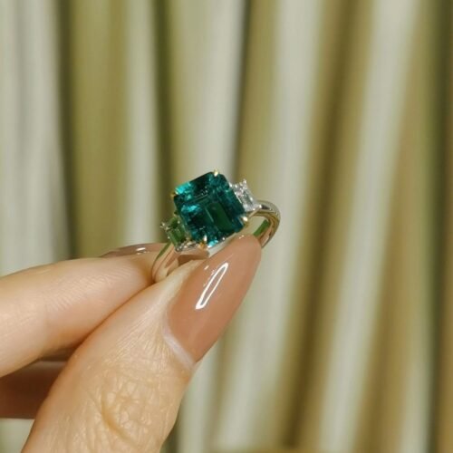 Three Stone Zambian Emerald Ring Vivid Green Trilogy