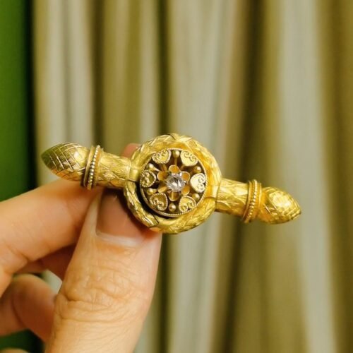 Victorian Etruscan Revival Brooch 15k Gold Granulation Diamond