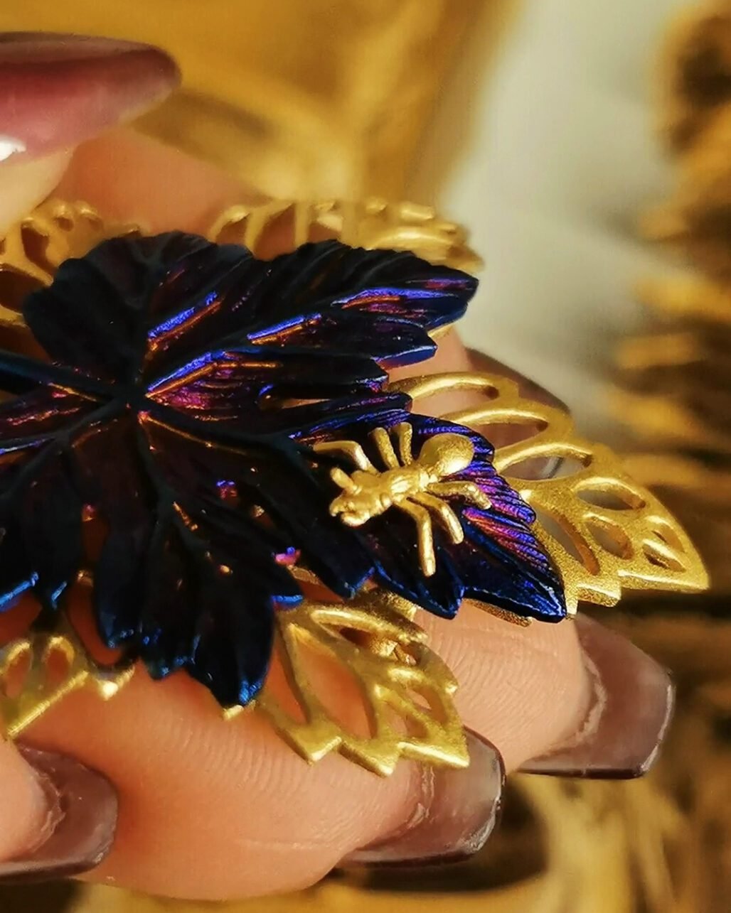 Indigo Gold Maple Leaf Brooch - German Color Changing Craft (Golden Ant)