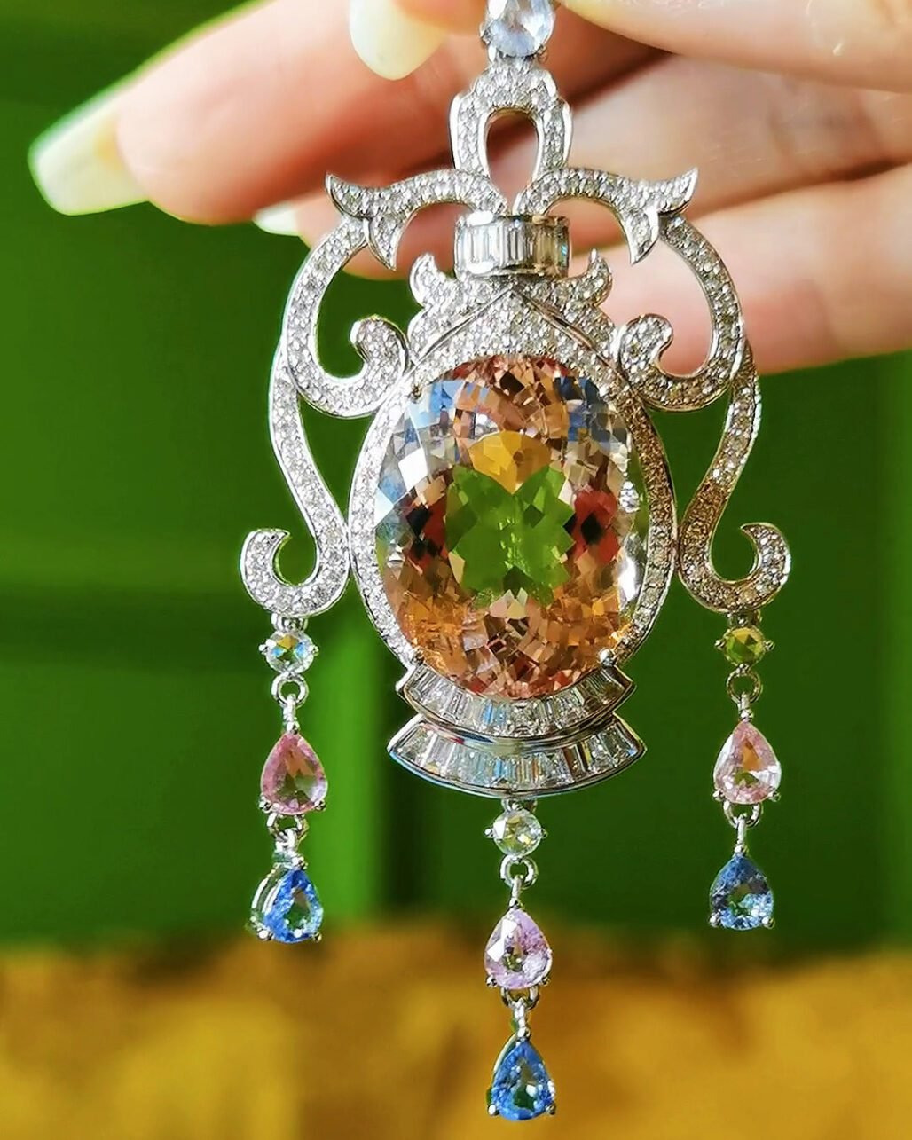 Morganite Pendant Necklace - 18.8ct Luxury Chandelier Pink Beryl