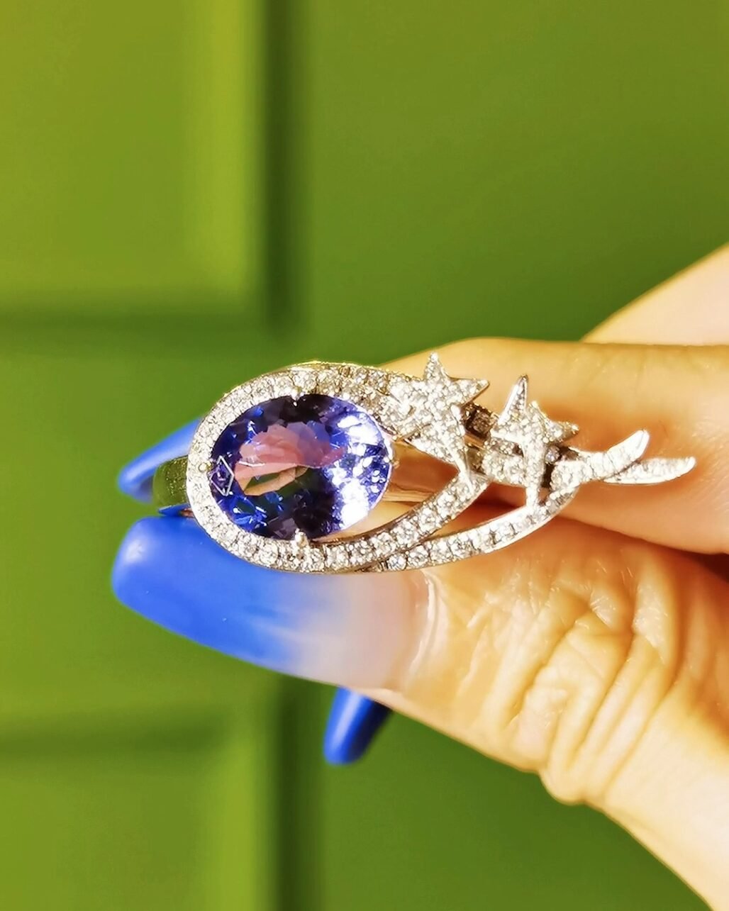 Tanzanite Shooting Star Ring - 4ct Blue-Violet Galactic Treasure