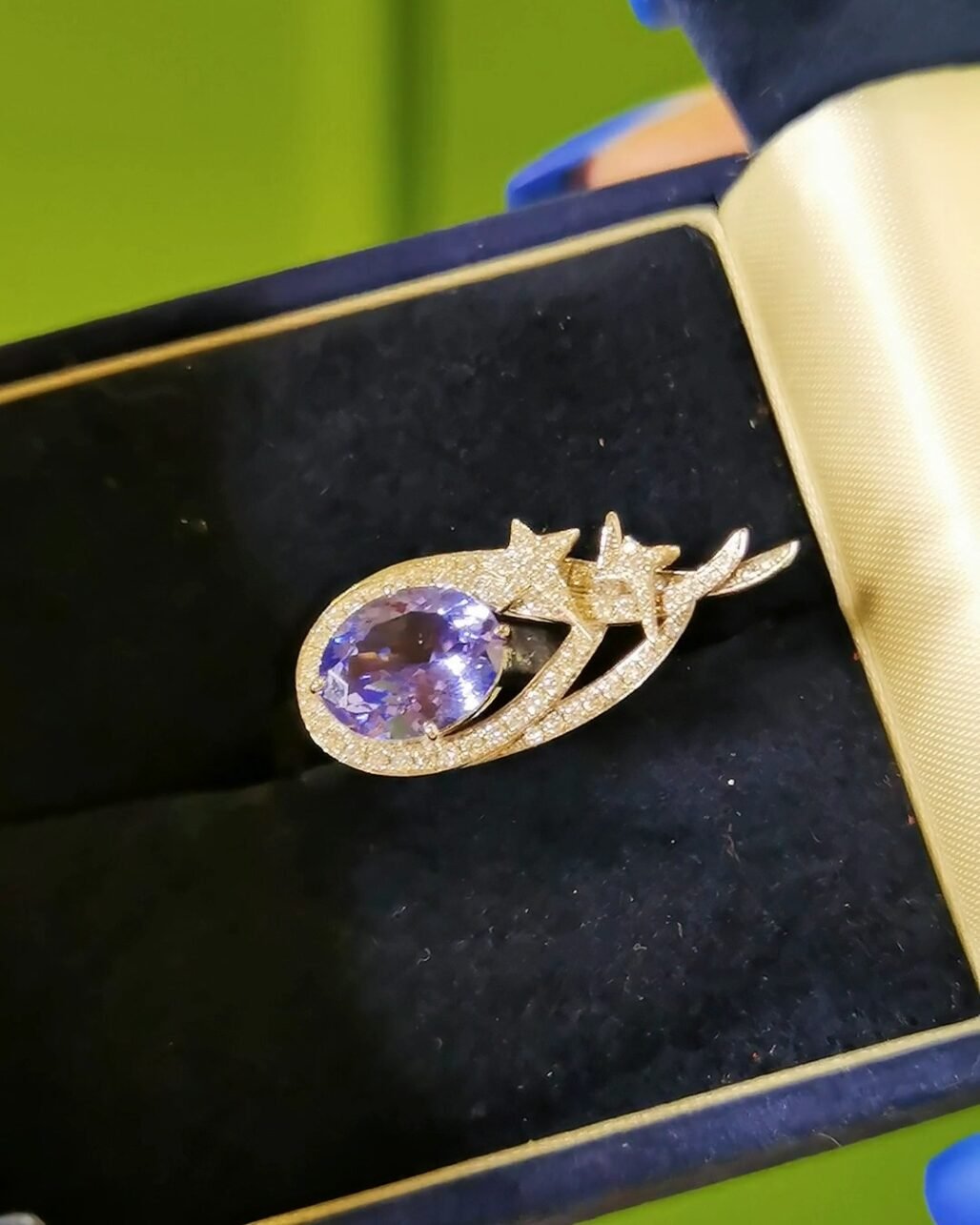 Tanzanite Shooting Star Ring - 4ct Blue-Violet Galactic Treasure