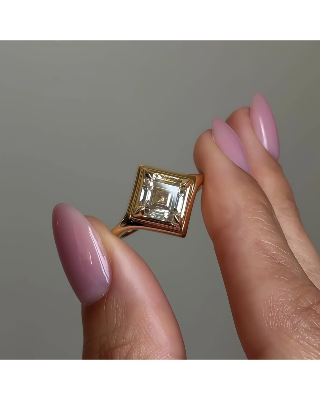 Asscher Cut Mirror Ring - 2.5ct Geometric 18K Gold Vermeil