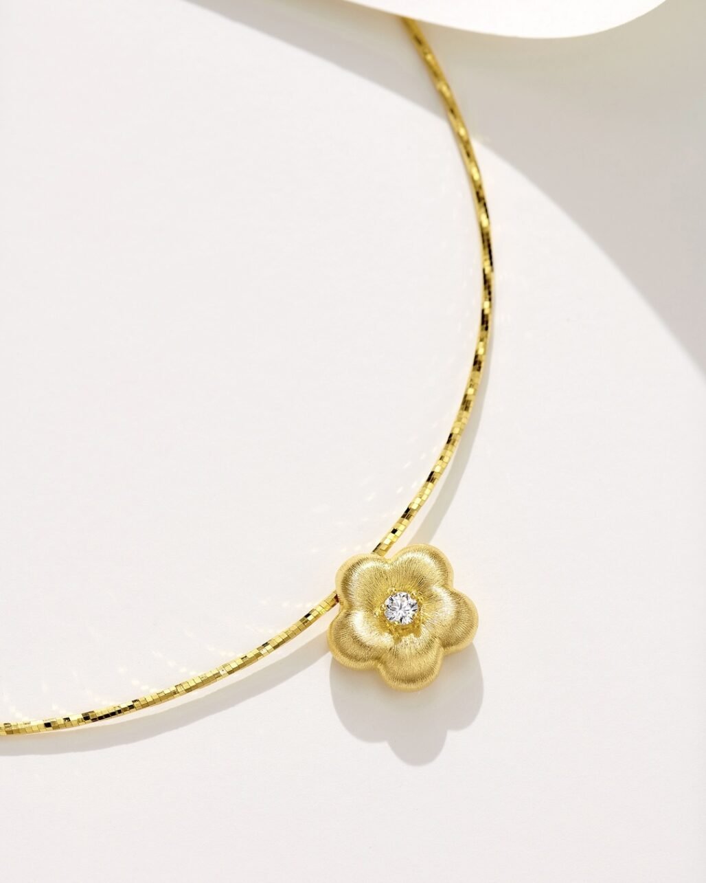 Brushed Gold Flower Necklace - Detachable Ag925 Petal Collar