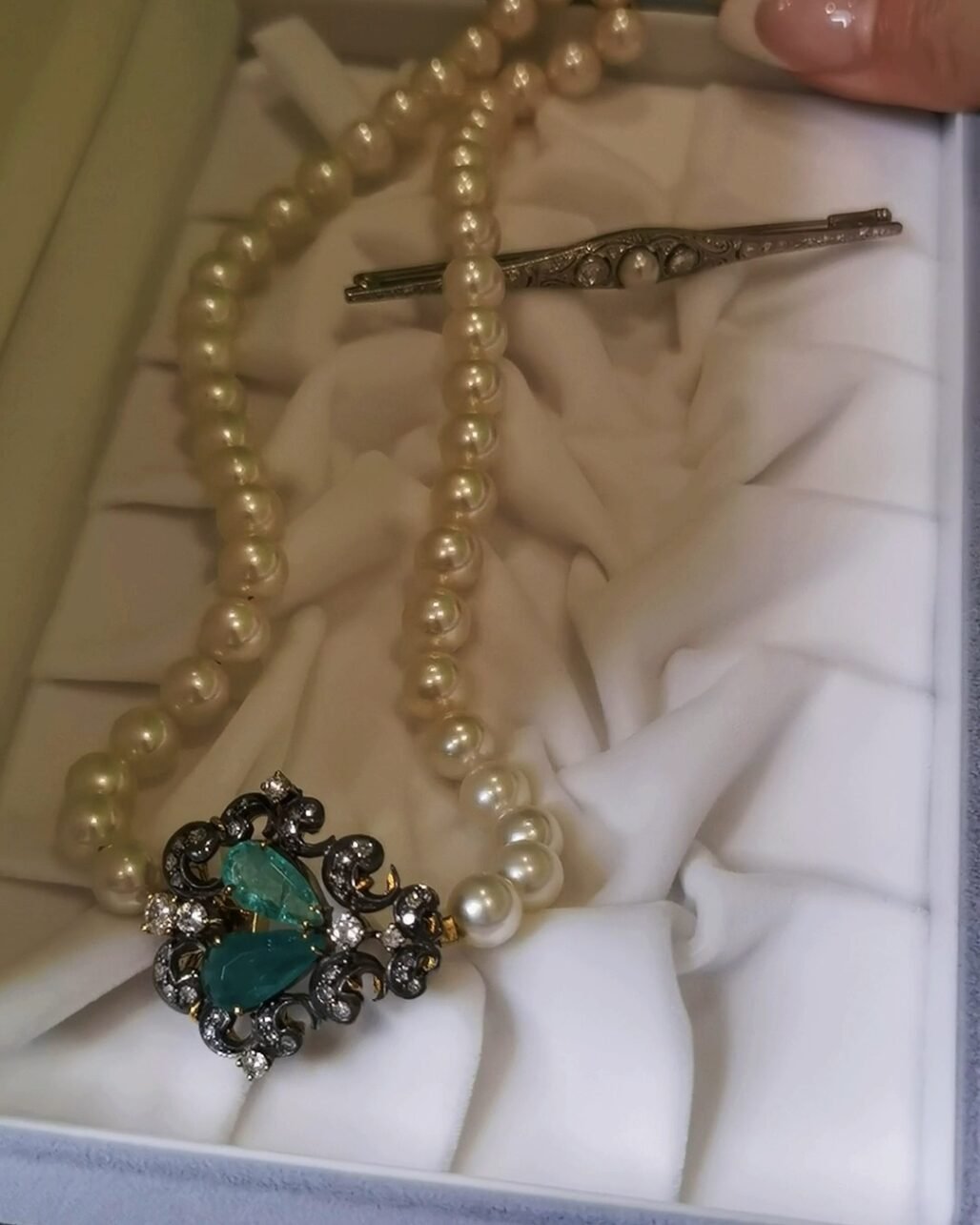 Emerald Firefly Necklace - Victorian Akoya Pearl Romantic Heritage