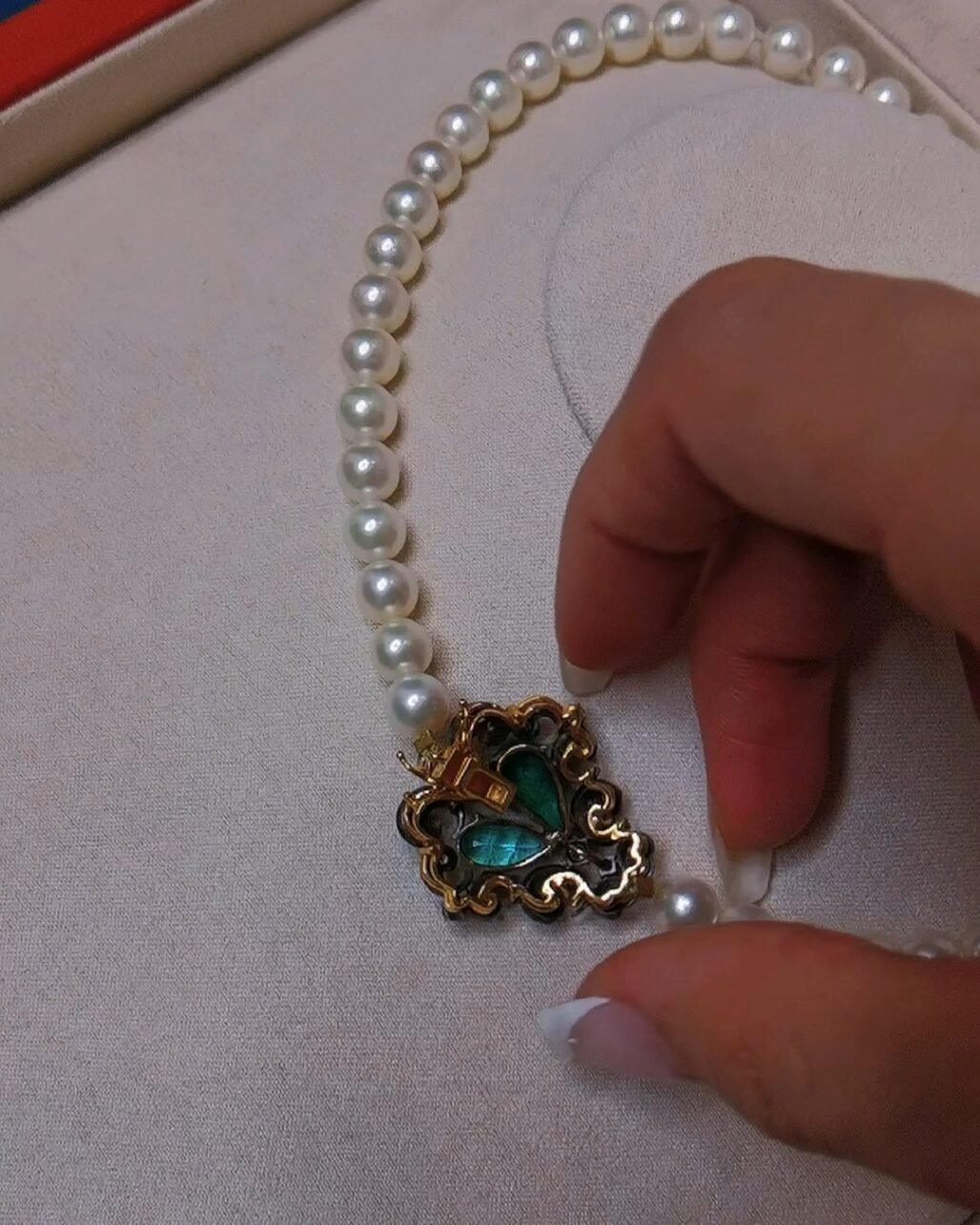 Emerald Firefly Necklace - Victorian Akoya Pearl Romantic Heritage