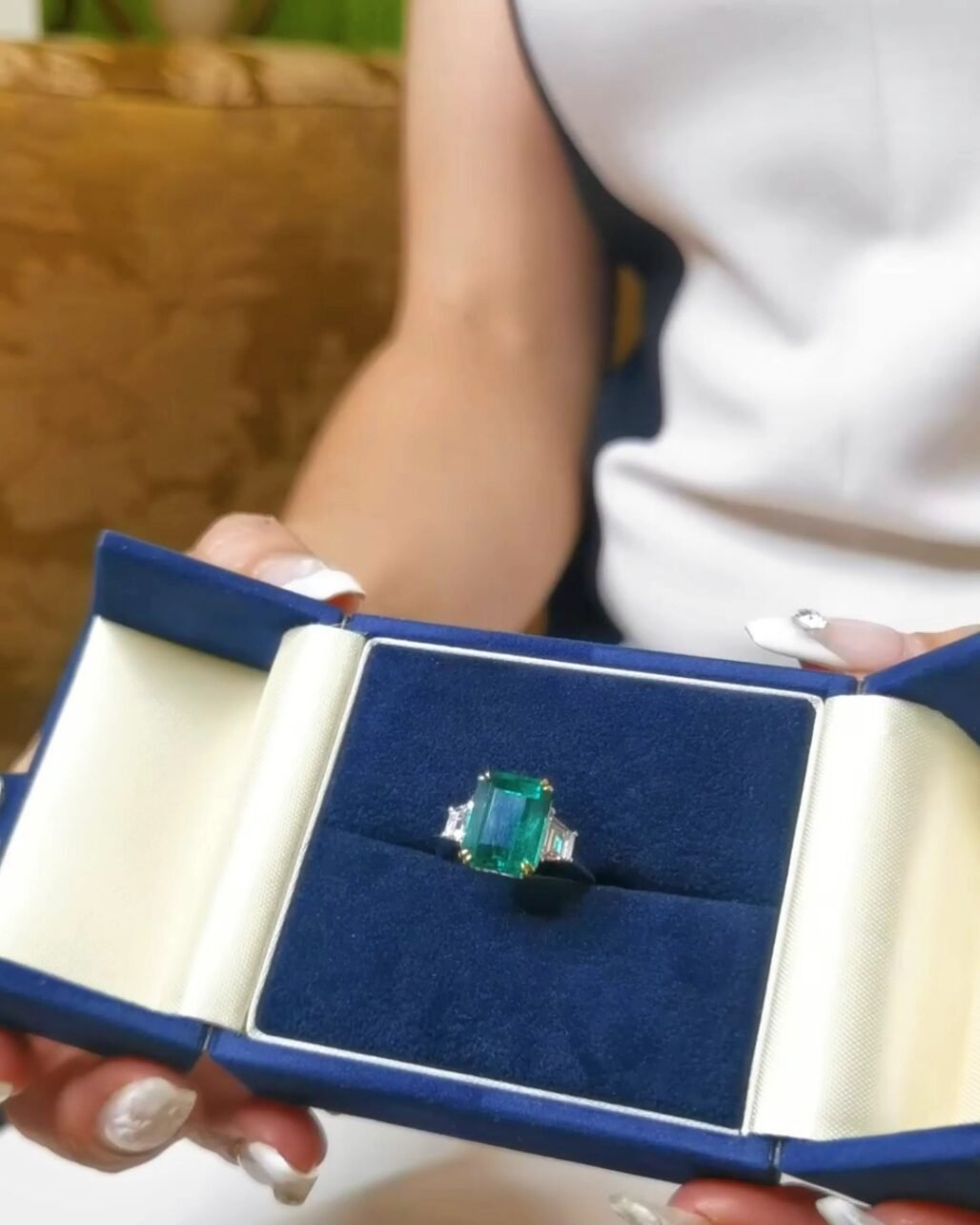 Zambian Emerald Trilogy Ring - 5.07ct Vivid Green Classic Heritage