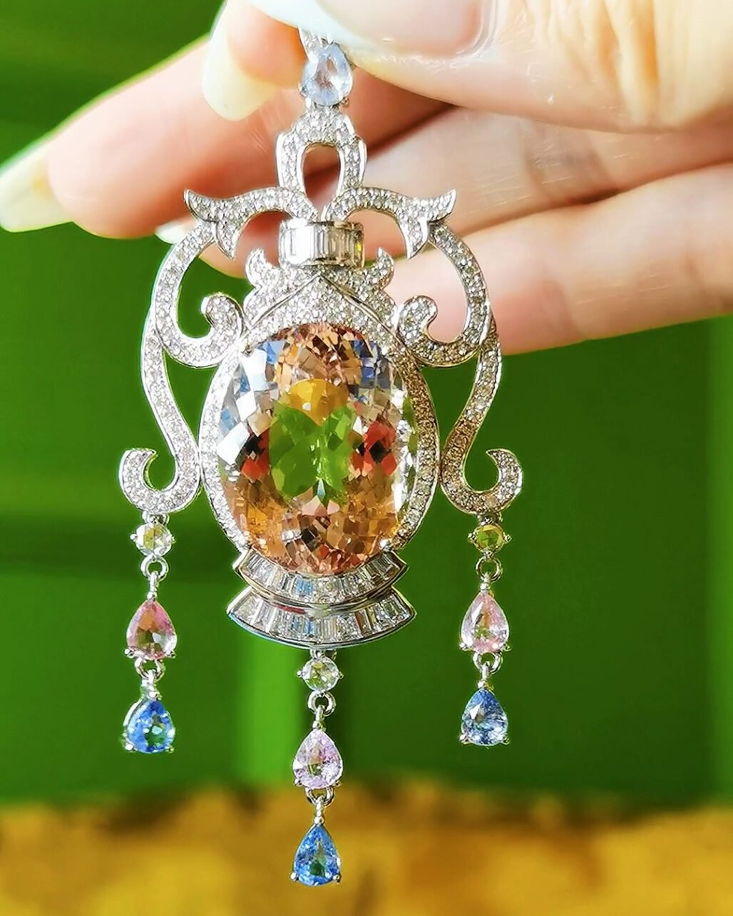 Morganite Pendant Necklace - 18.8ct Luxury Chandelier Pink Beryl