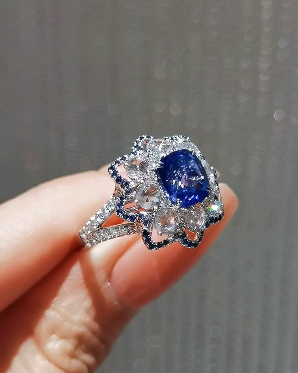 Royal Blue Sapphire Ring - Velvet Glow Floral Pave Design